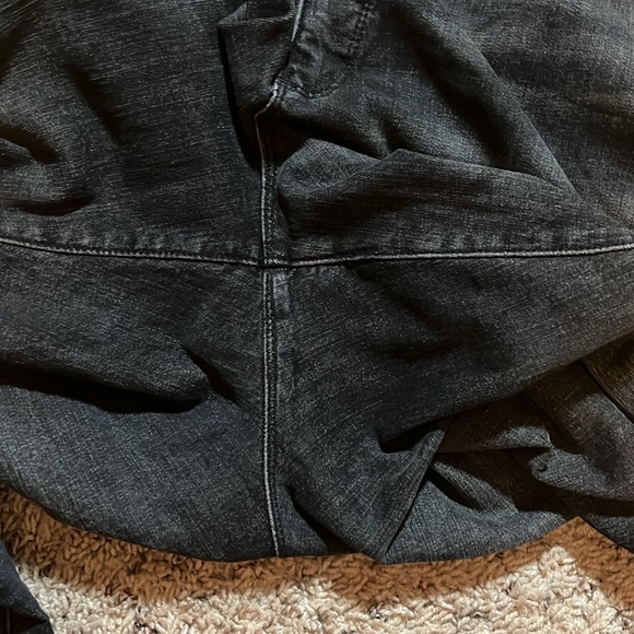 KUT from the Kloth High Rise Reese Fab Ab Ankle Straight Leg Black Jeans. 20W - Picture 6 of 15